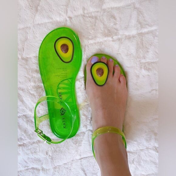 Katy Perry Women's The Geli Flat Sandal, Avocado,‎ 7 Medium US - Picture 1 of 5